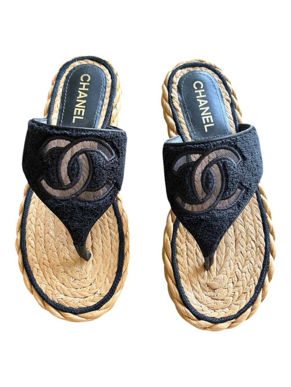 CHANEL Black and Natural Raffia Thong Sandals